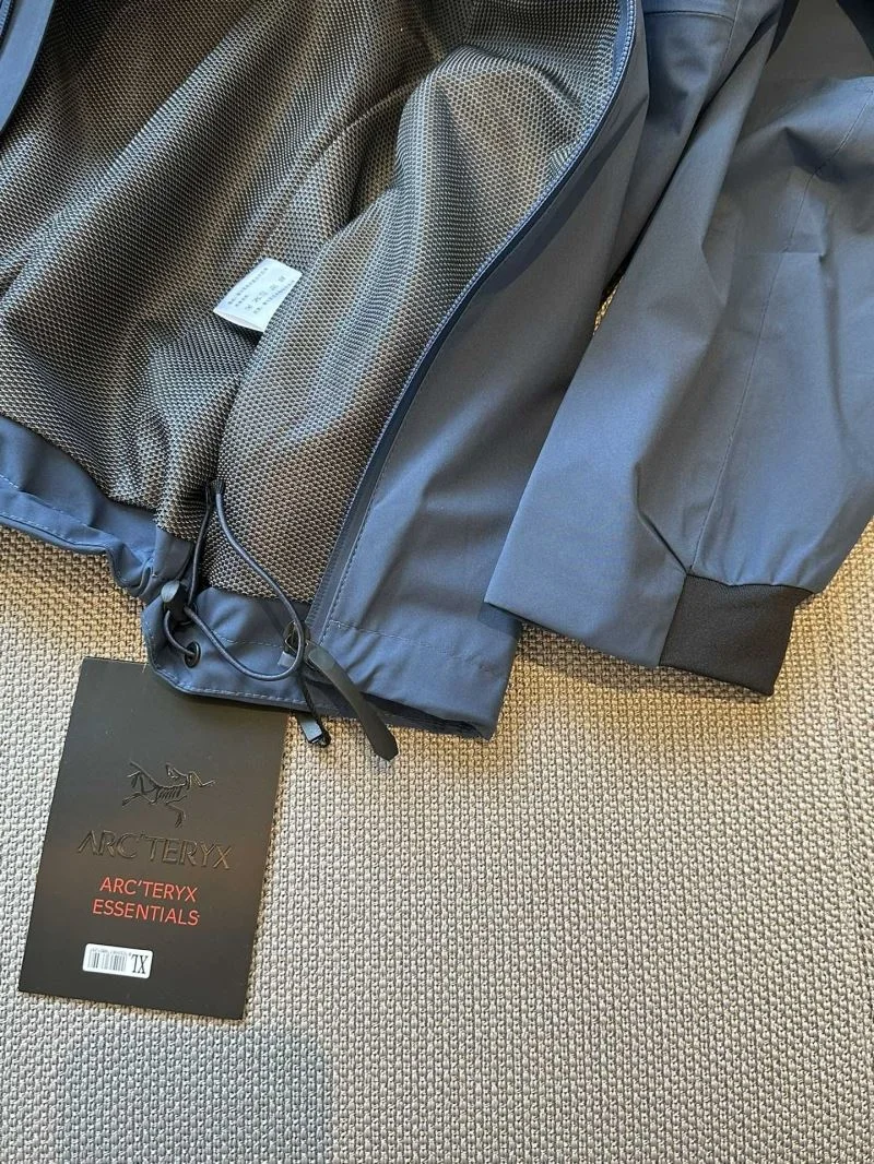 Arcteryx Outwear Comfortable 163330