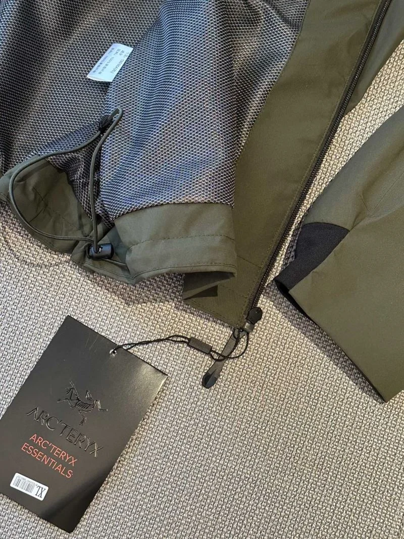 Arcteryx Outwear TopPick 163328