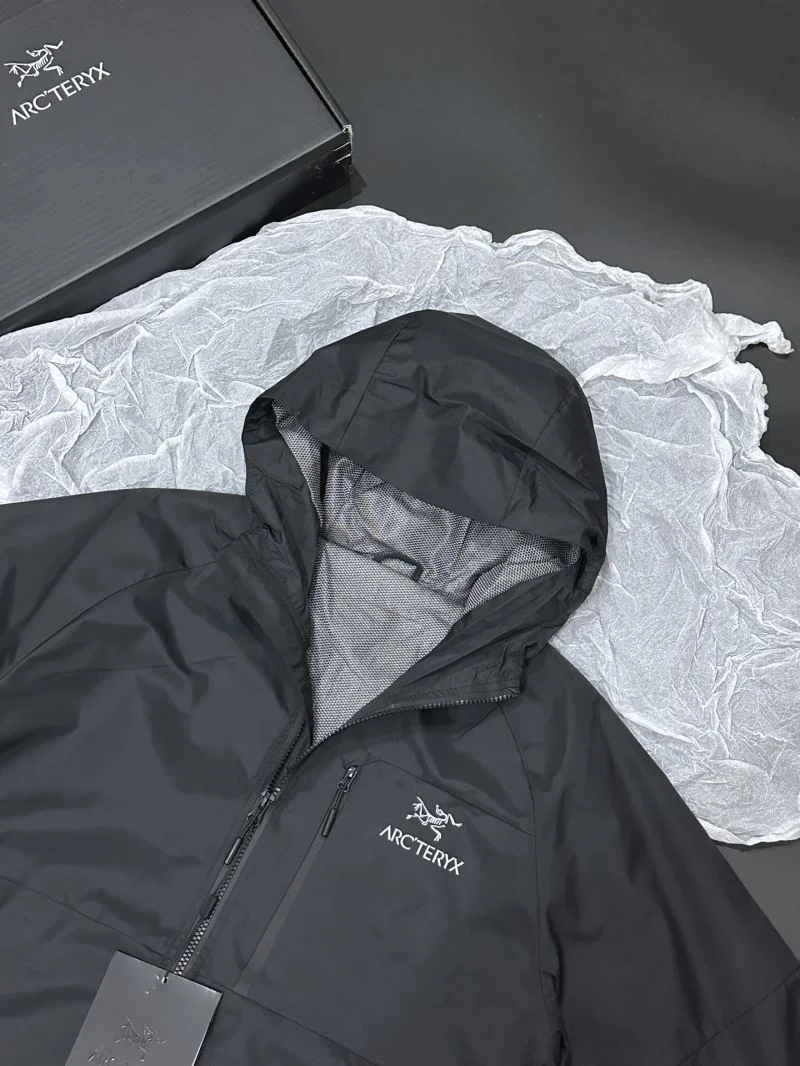 Arcteryx Outwear Colorful 163325