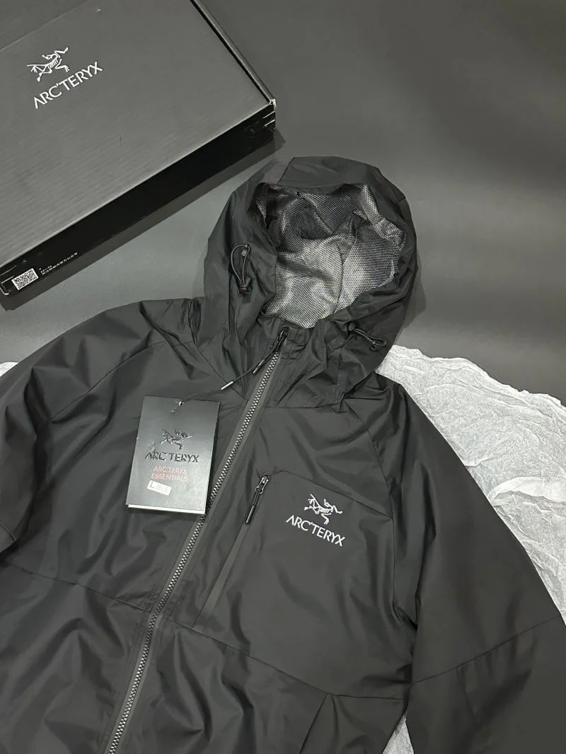Arcteryx Outwear Colorful 163325