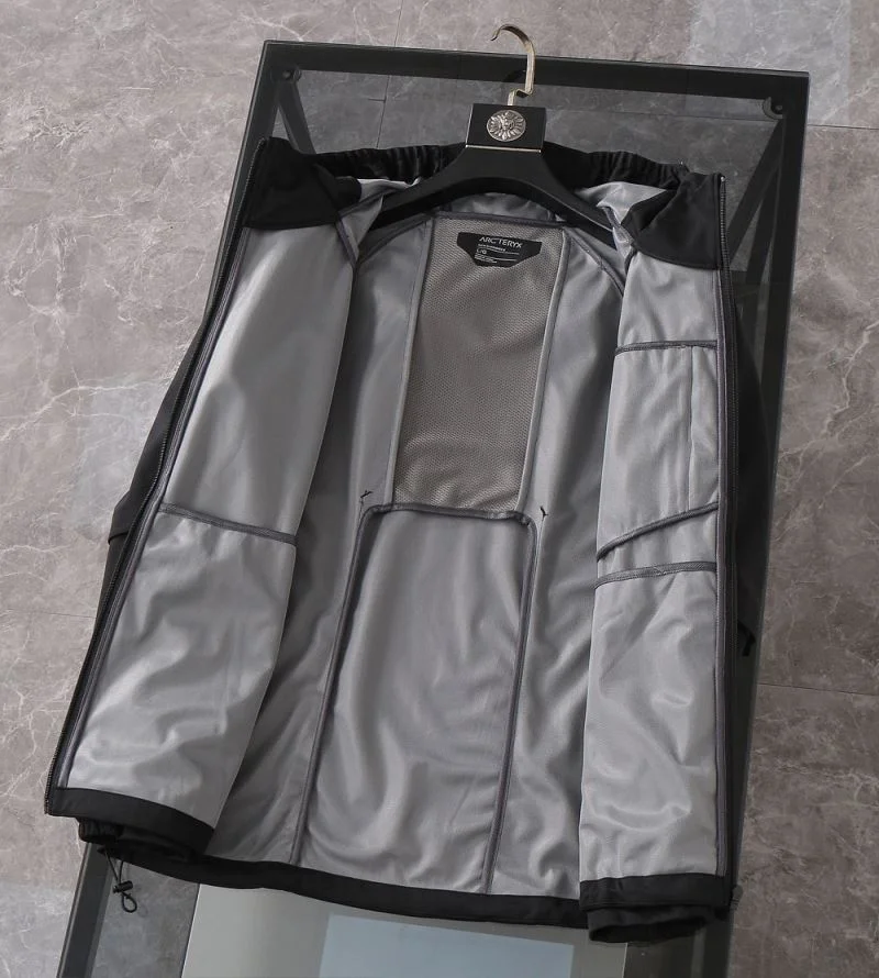Arcteryx Outwear Classic 163324