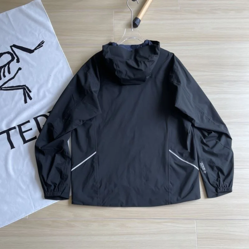 UrbanChic Arcteryx Outwear 163323