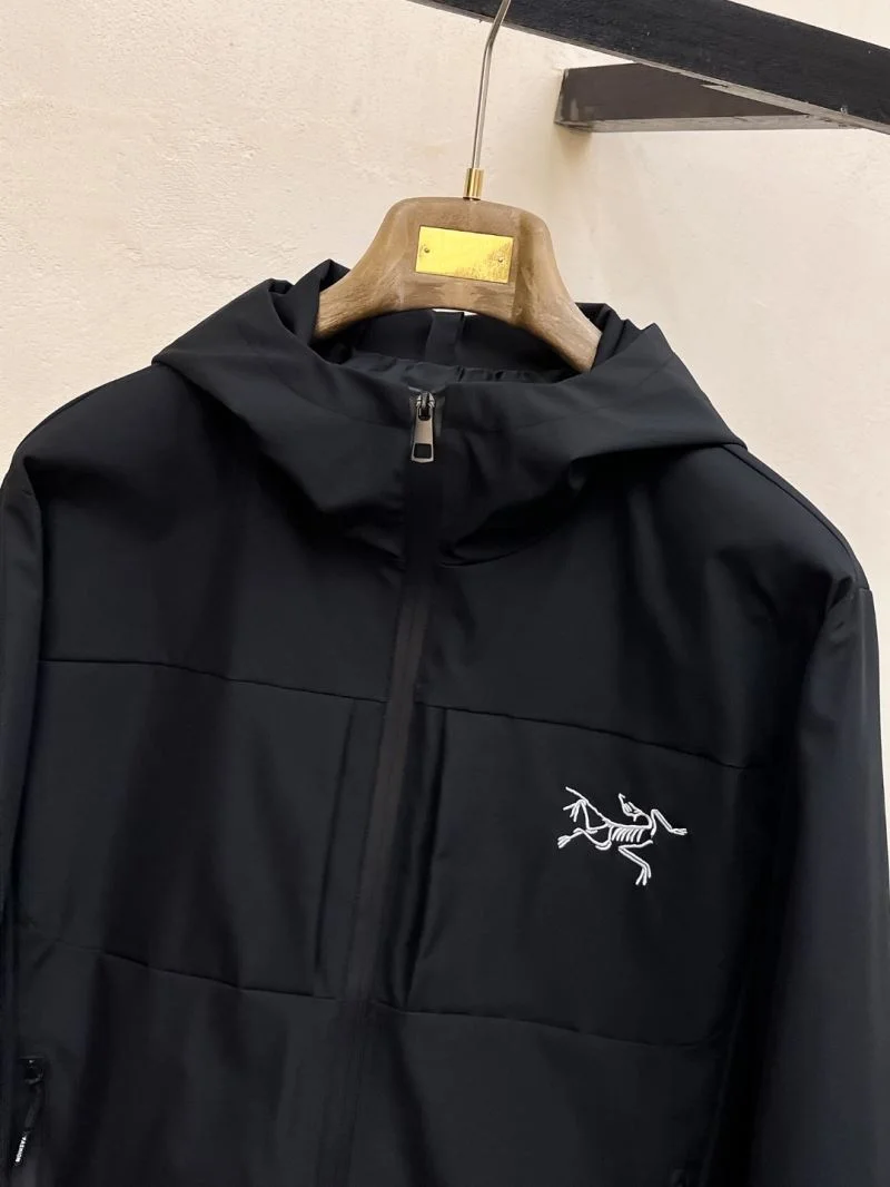 FashionForward Arcteryx Outwear 163351