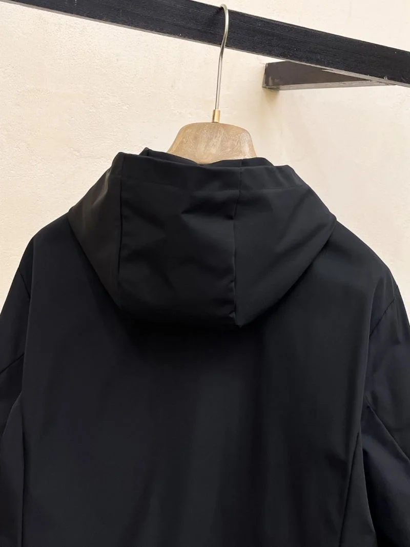 FashionForward Arcteryx Outwear 163351