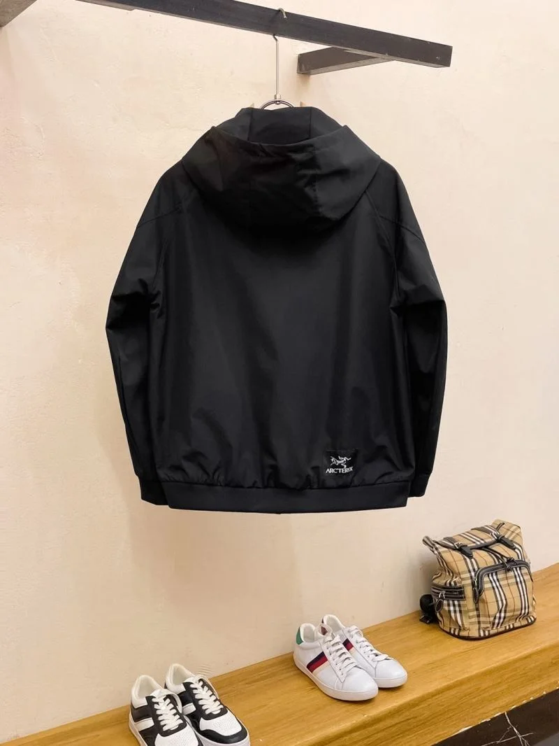Arcteryx Outwear ComfortFit 163317