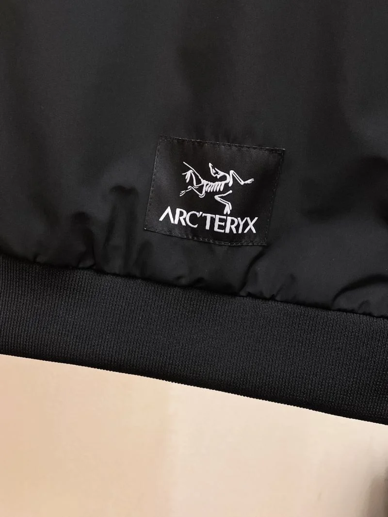Arcteryx Outwear ComfortFit 163317