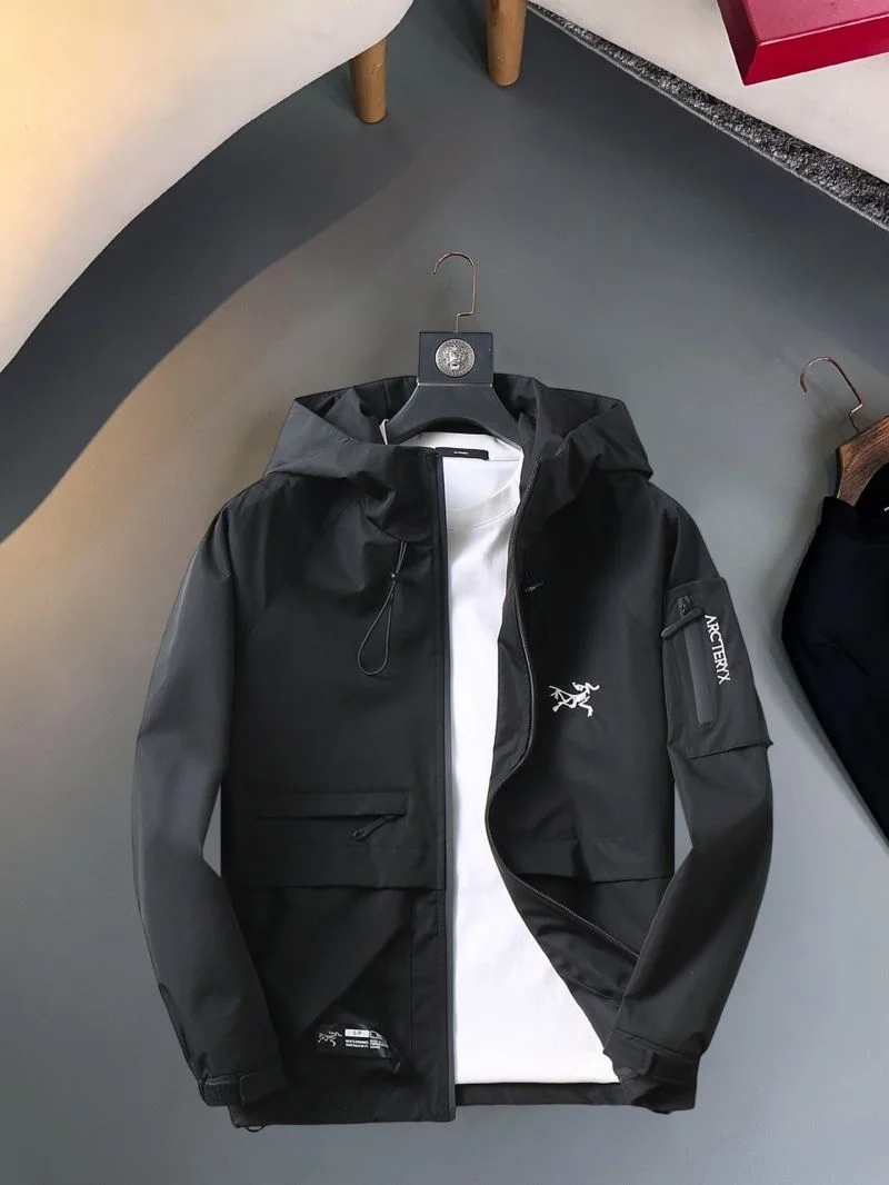 Arcteryx Outwear Contemporary 163311