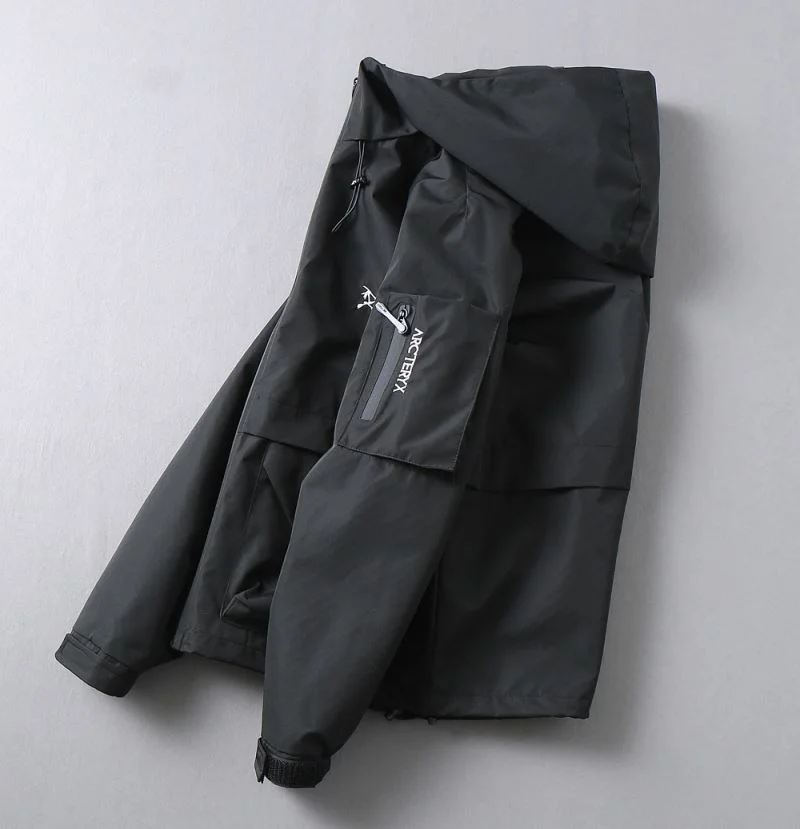 Arcteryx Outwear Contemporary 163311