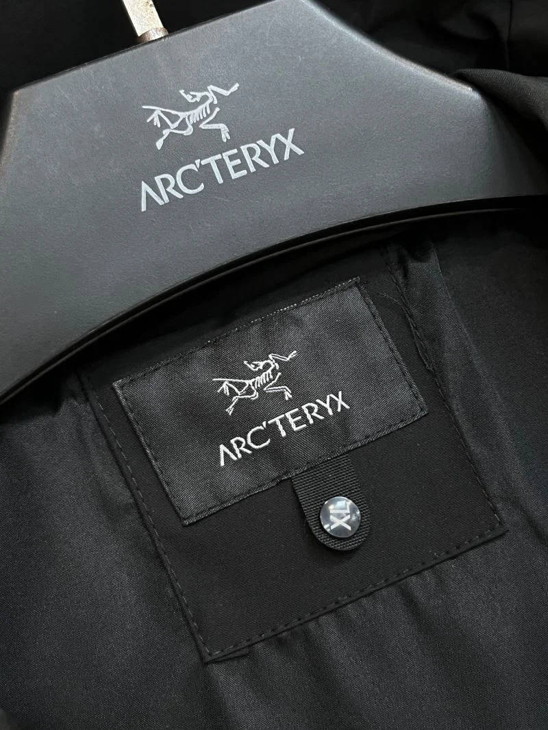 Arcteryx Outwear Original 163334