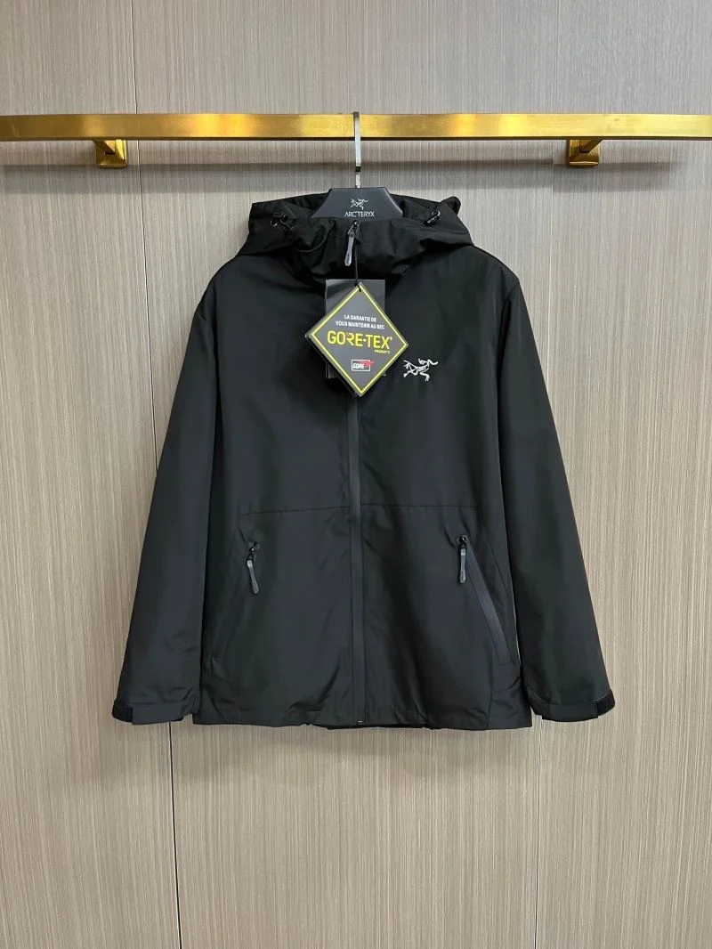 Arcteryx Outwear Soft 163304