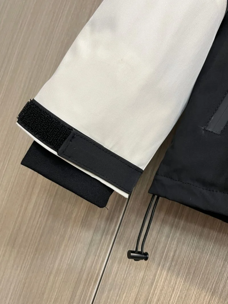 Youthful Arcteryx Outwear 163300