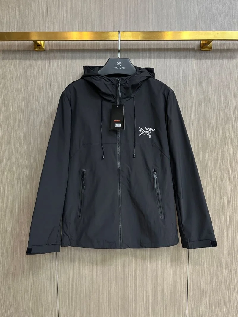 Arcteryx Outwear Lightweight 163368
