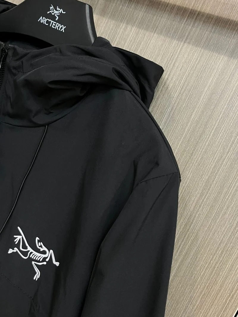 Arcteryx Outwear Lightweight 163368