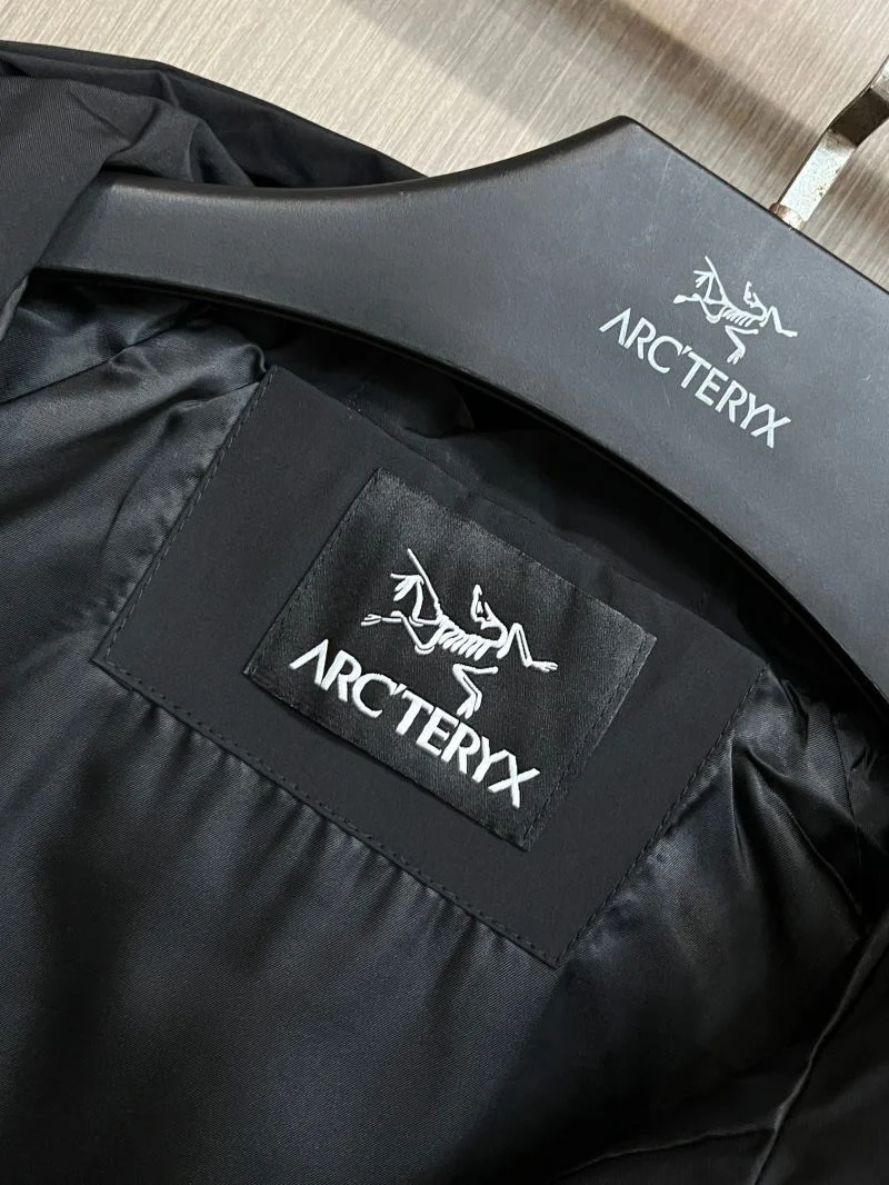 Arcteryx Outwear Reliable 163295