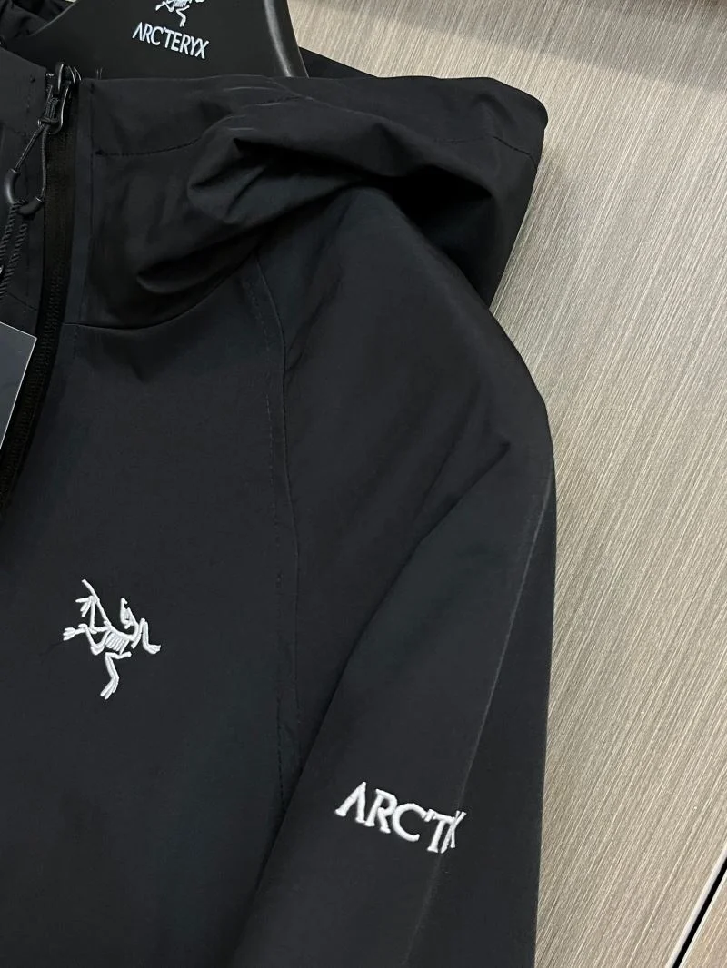 Arcteryx Outwear Reliable 163295