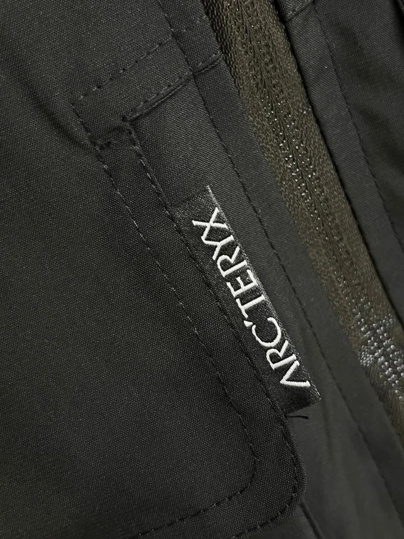Arcteryx Outwear Reliable 163295
