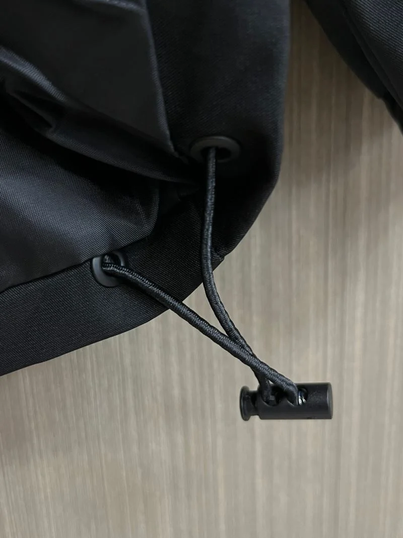 Arcteryx Outwear Durable 163289