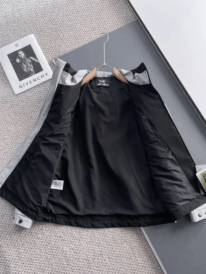 Arcteryx Outwear UrbanStyle 163287