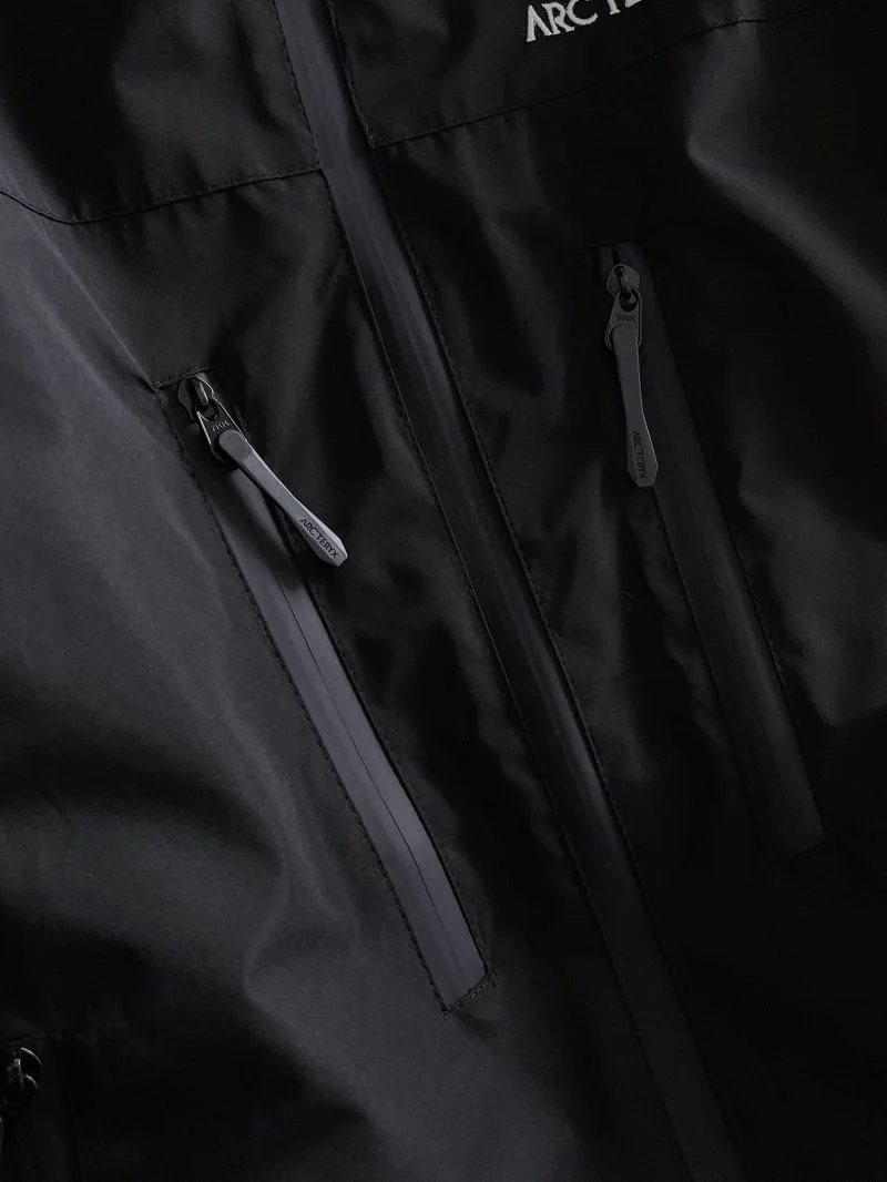 Arcteryx Outwear Lightweight 163288