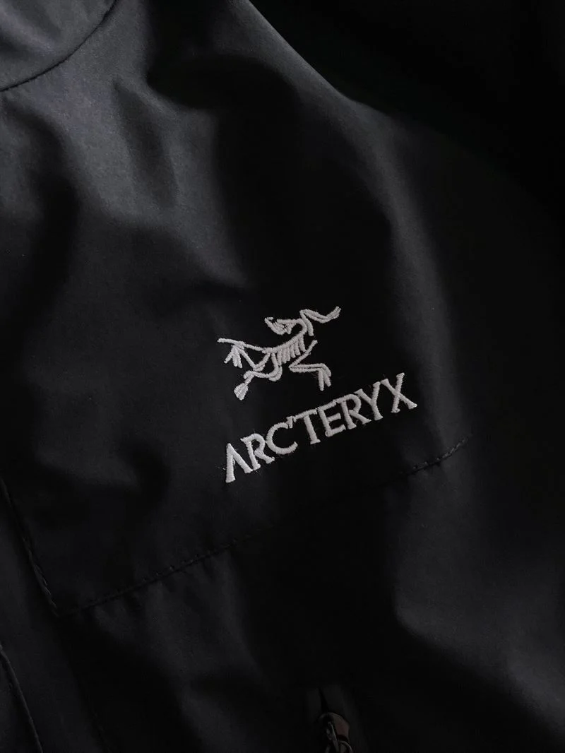 Arcteryx Outwear Lightweight 163288