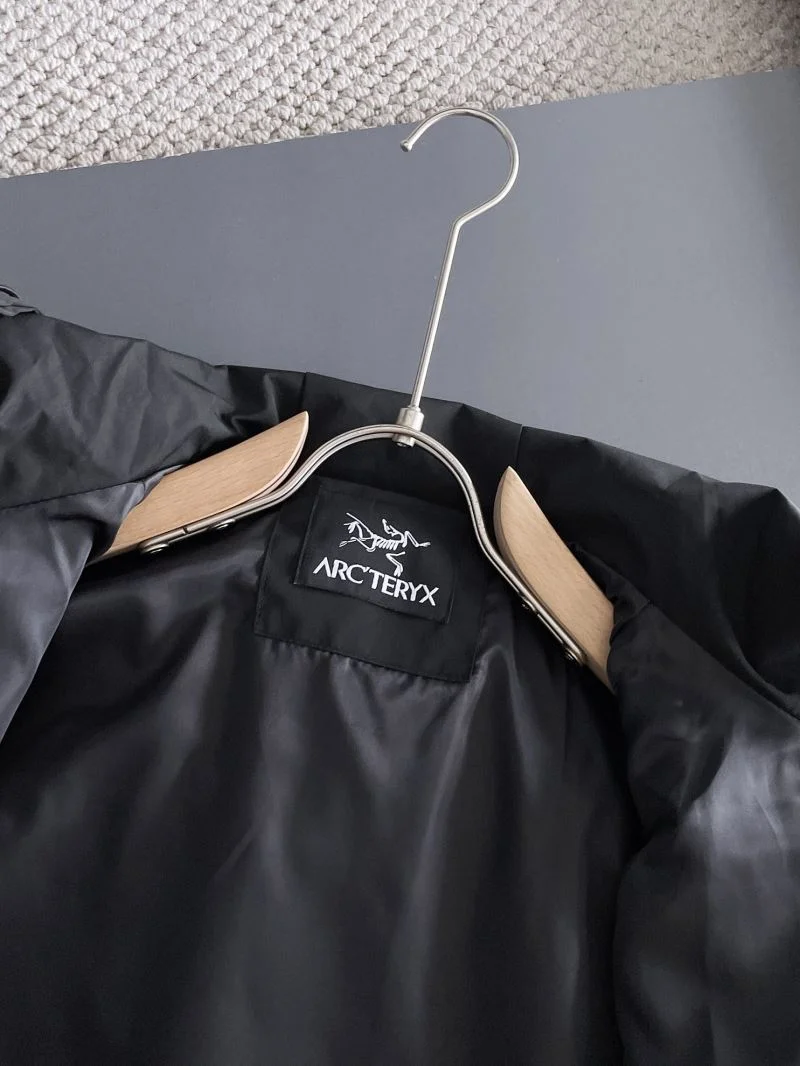 Arcteryx Outwear Lightweight 163288