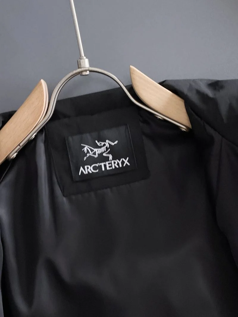 Arcteryx Outwear WellDesigned 163285