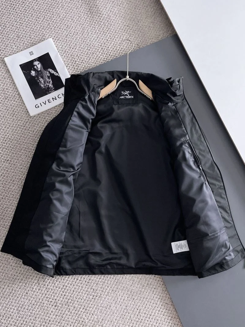 UrbanChic Arcteryx Outwear 163279
