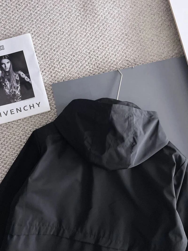 Versatile Arcteryx Outwear 163274