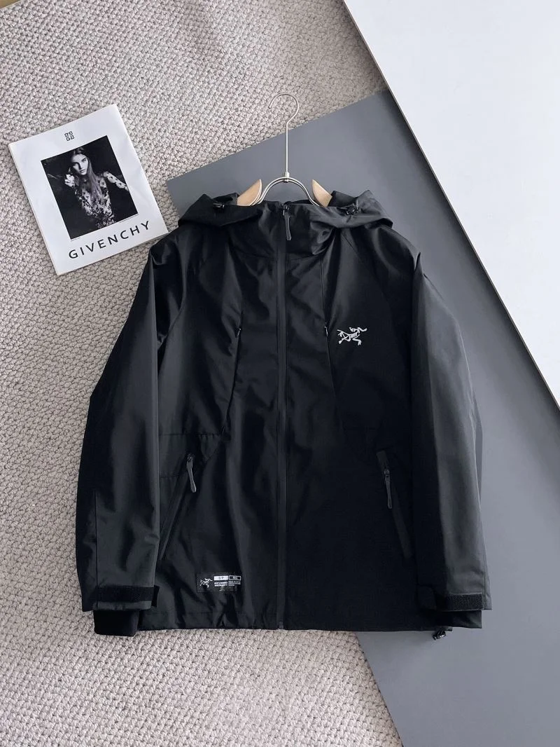 Arcteryx Outwear WaterResistant 163280