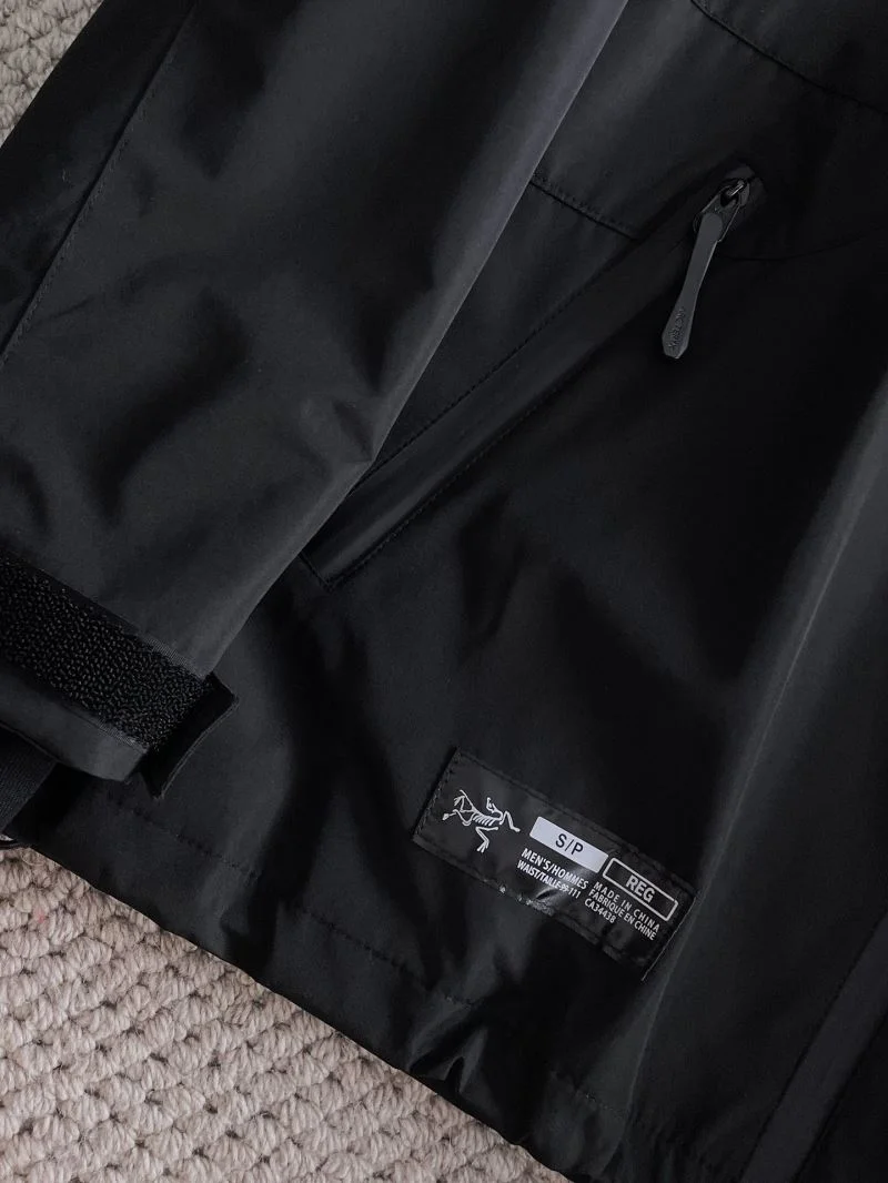 Arcteryx Outwear WaterResistant 163280
