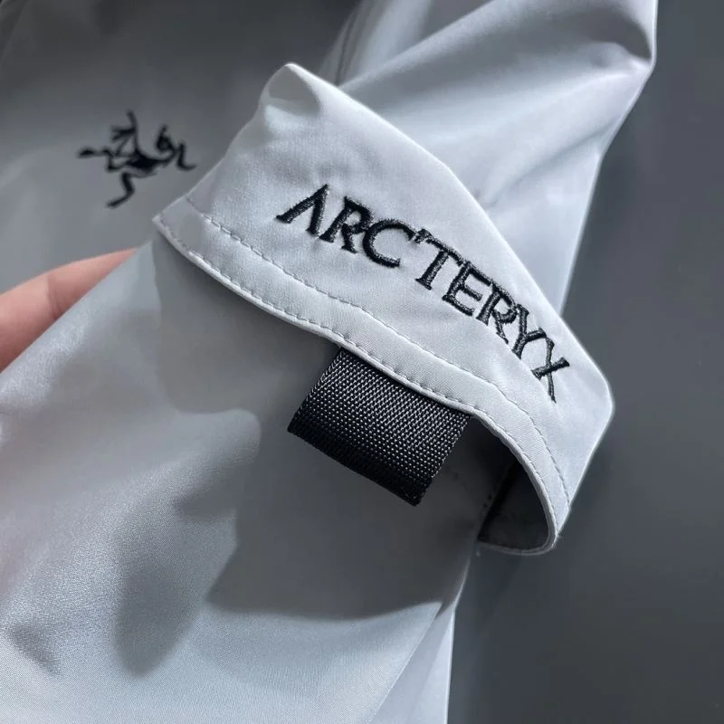 Arcteryx Outwear ZipUp 163268