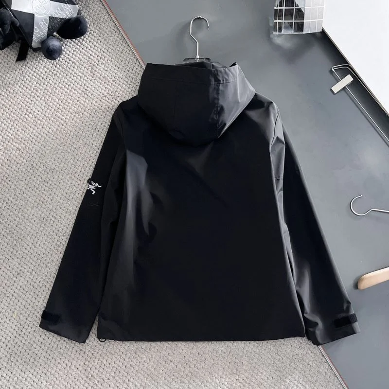 RelaxedFit Arcteryx Outwear 163262
