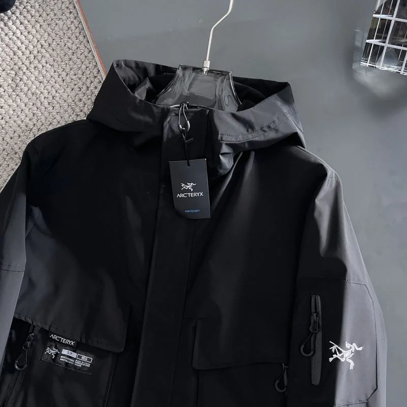 RelaxedFit Arcteryx Outwear 163262