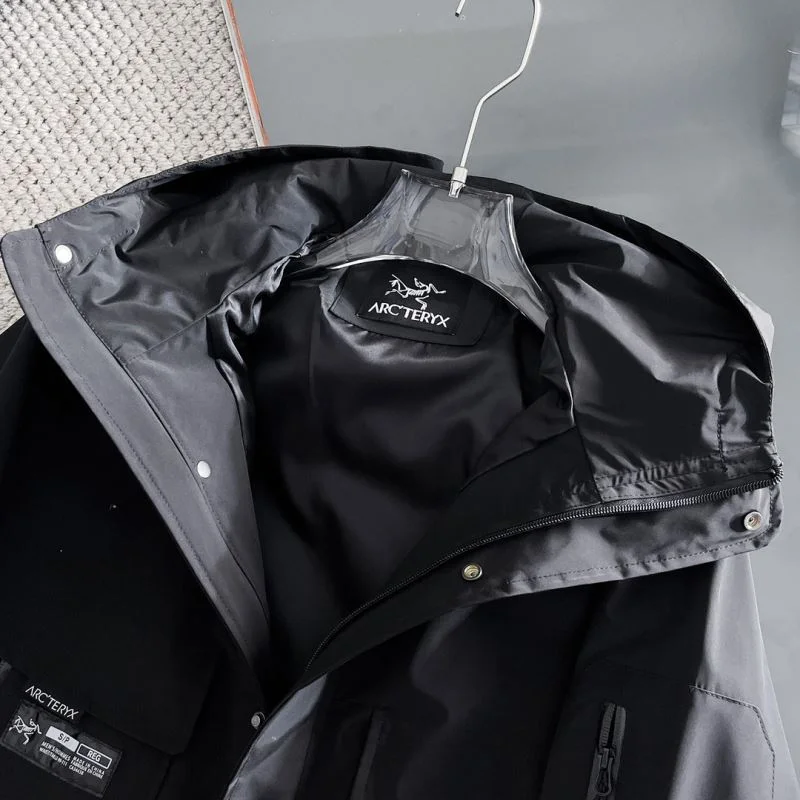 RelaxedFit Arcteryx Outwear 163262