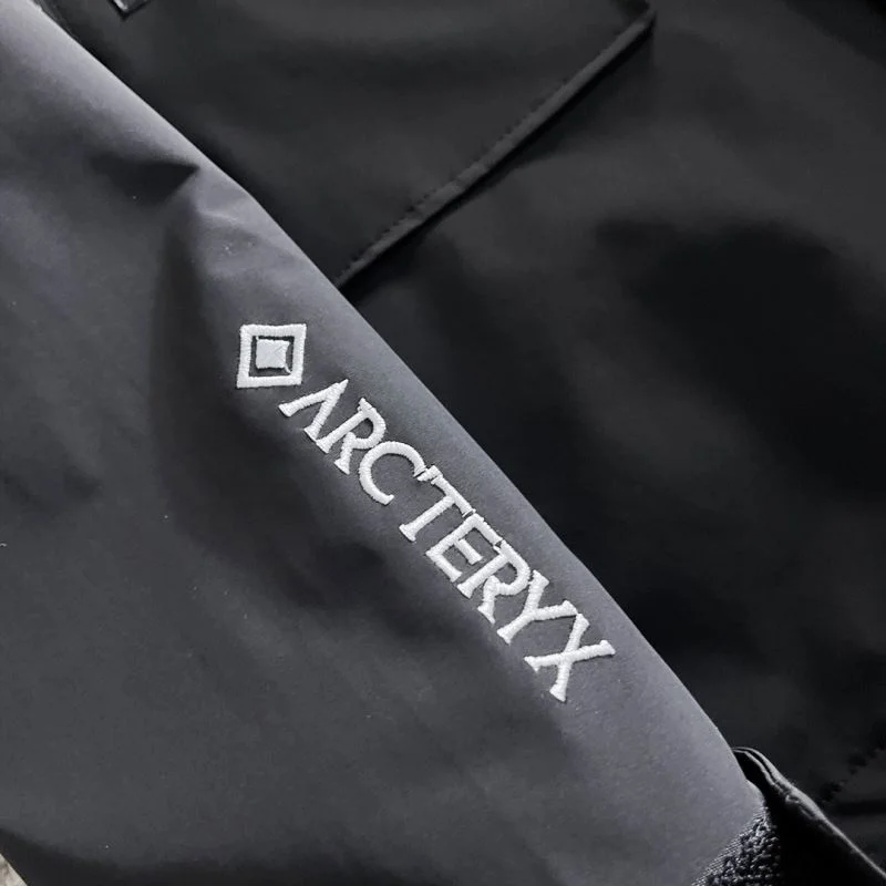 RelaxedFit Arcteryx Outwear 163262