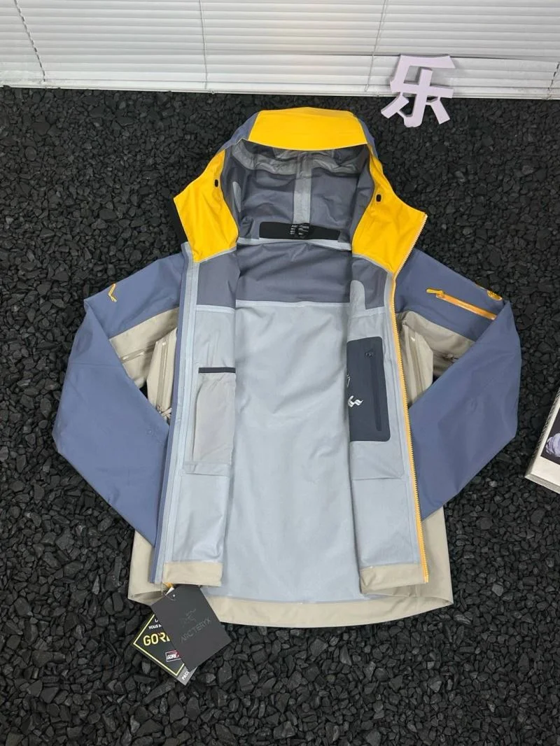 WellDesigned Arcteryx Outwear 163265