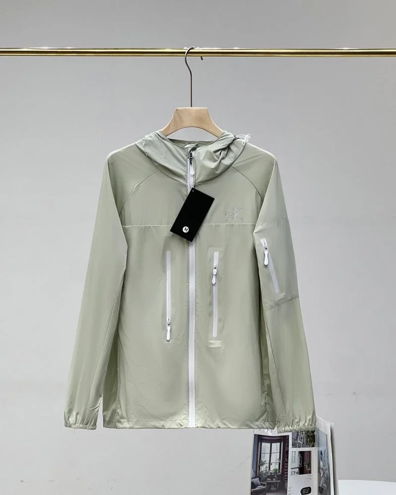 UrbanChic Arcteryx Outwear 163251