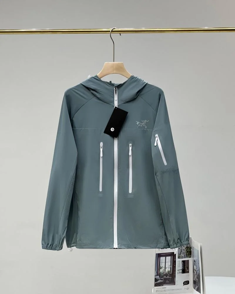 UrbanChic Arcteryx Outwear 163251