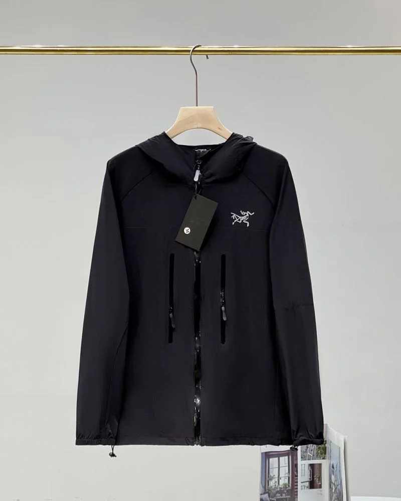 UrbanChic Arcteryx Outwear 163251