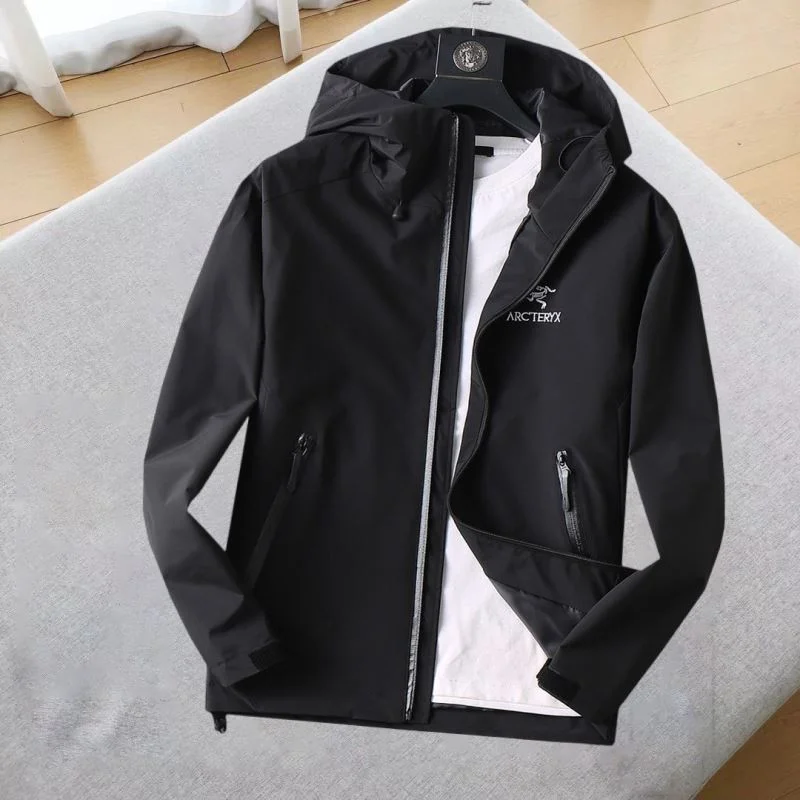 Arcteryx Outwear Lightweight 163248