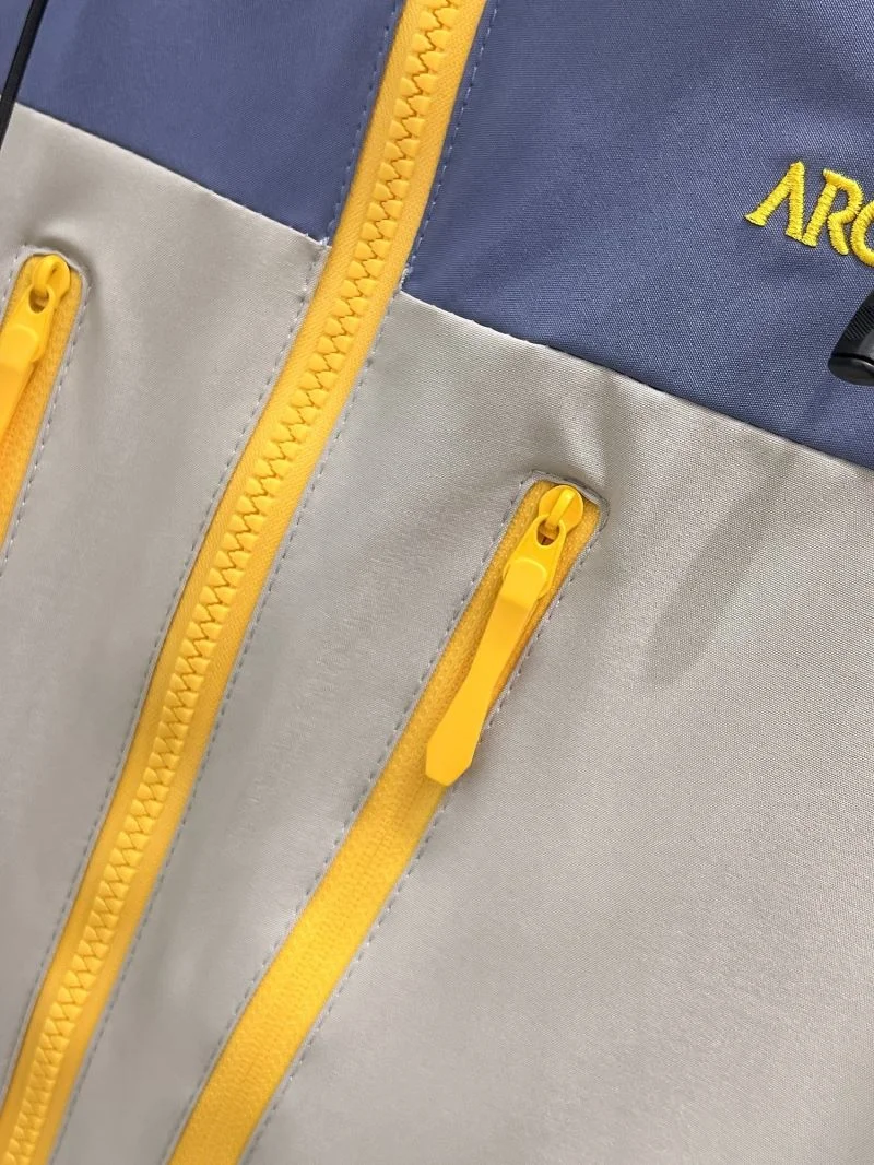 Arcteryx Outwear Original 163246