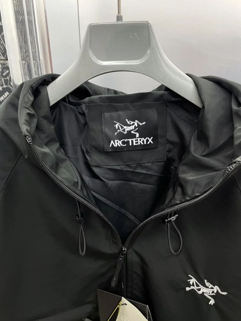 Thermal Arcteryx Outwear 163306