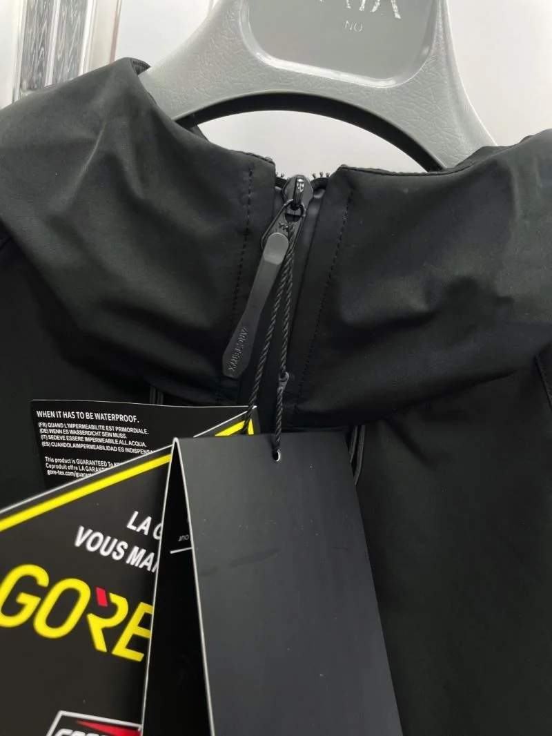 Thermal Arcteryx Outwear 163306