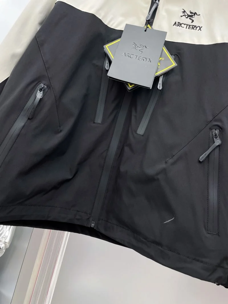 Arcteryx Outwear Colorful 163242