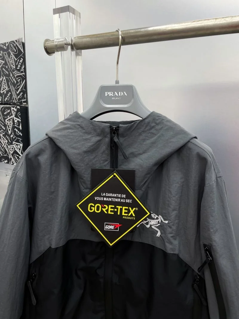 Arcteryx Outwear MultiPurpose 163234