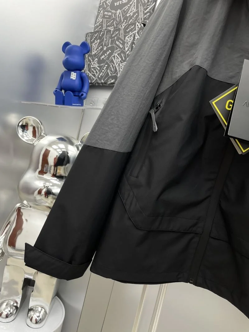 Arcteryx Outwear MultiPurpose 163234