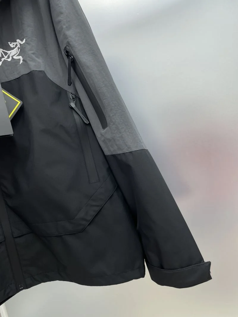 Arcteryx Outwear MultiPurpose 163234