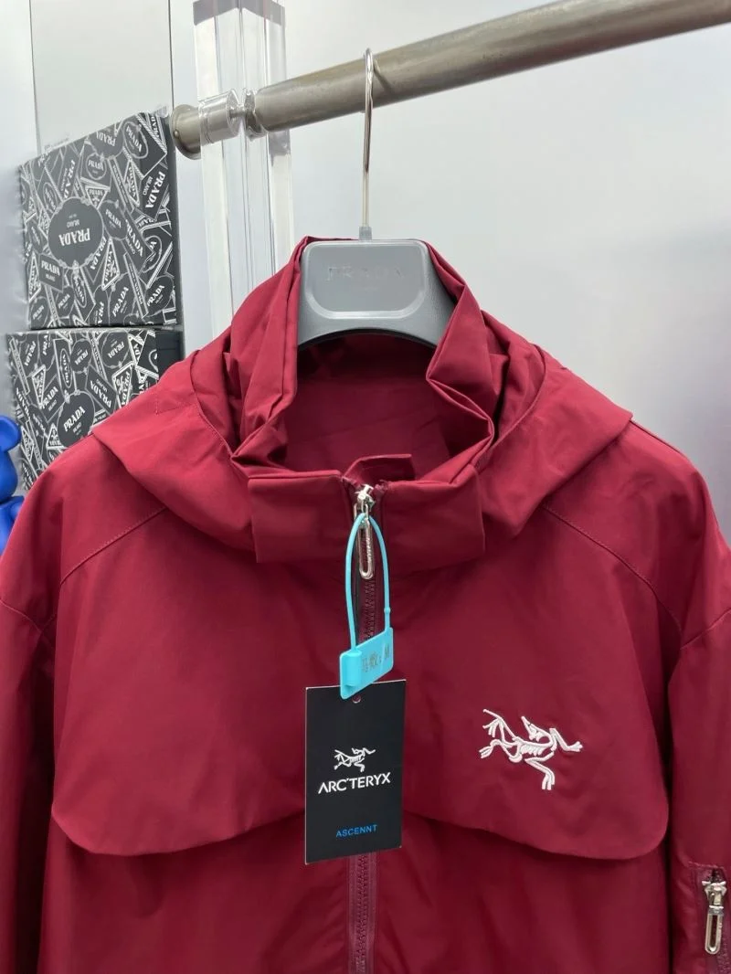 Arcteryx Outwear Flexible 163252