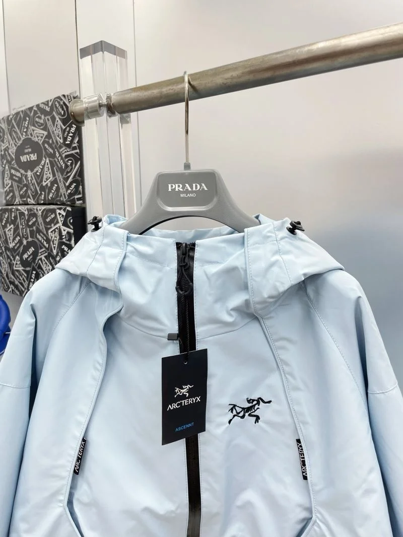 Trendsetting Arcteryx Outwear 163261