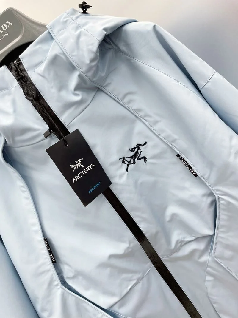 Trendsetting Arcteryx Outwear 163261